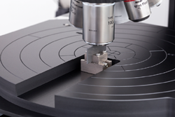 RAMANdrive Wafer Analysis System - Image 3